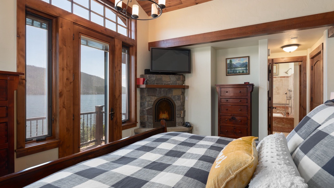 Photo of Bedroom in Grand Lake