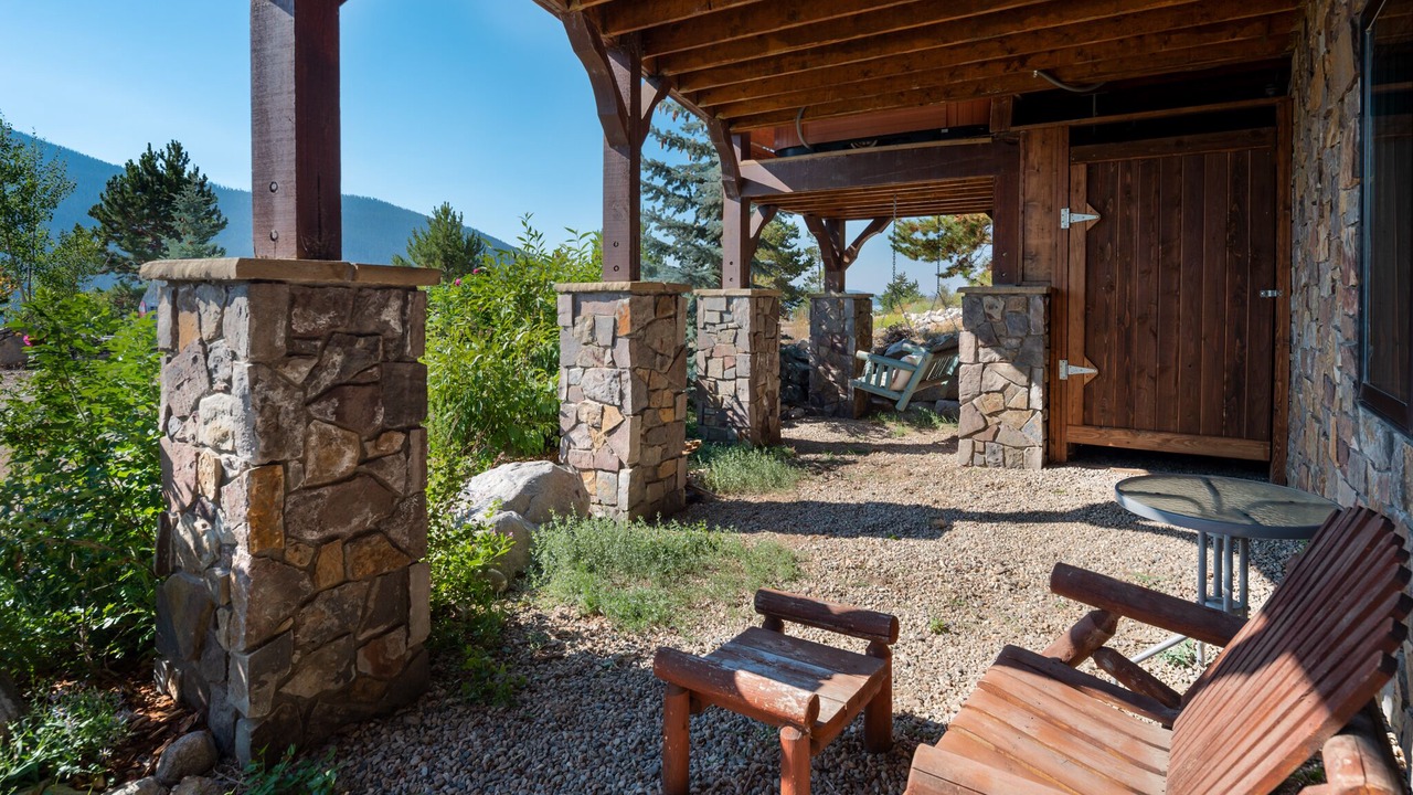 Photo of Patio Balcony in Grand Lake