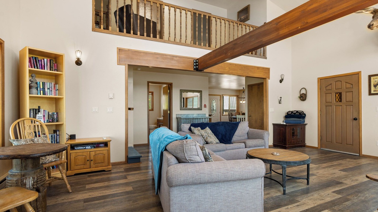 Photo of Livingroom in Collbran