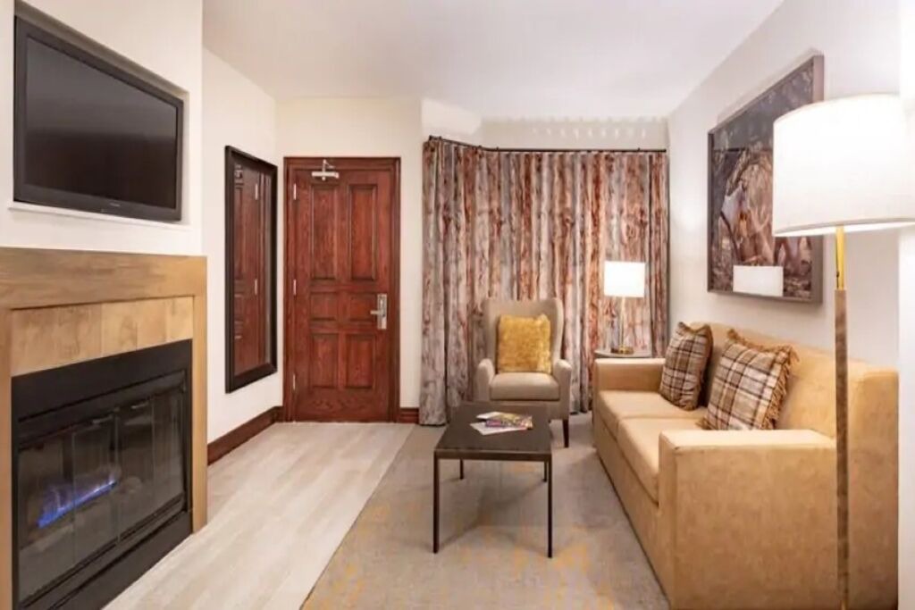 Photo of Livingroom in Beaver Creek