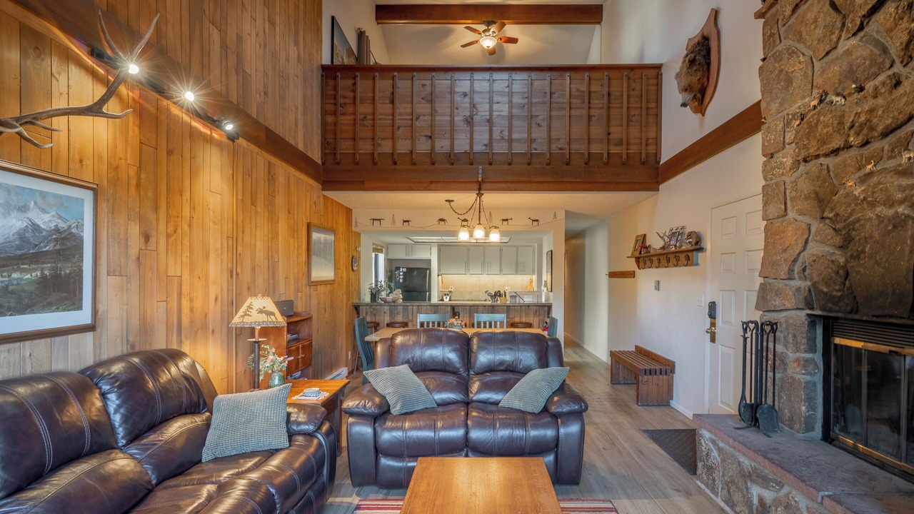 Photo of Livingroom in Fraser