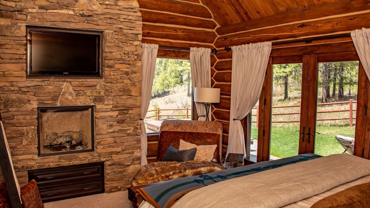 Photo of Bedroom in Pagosa Springs