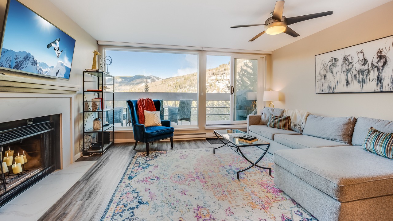 Photo of Livingroom in Vail