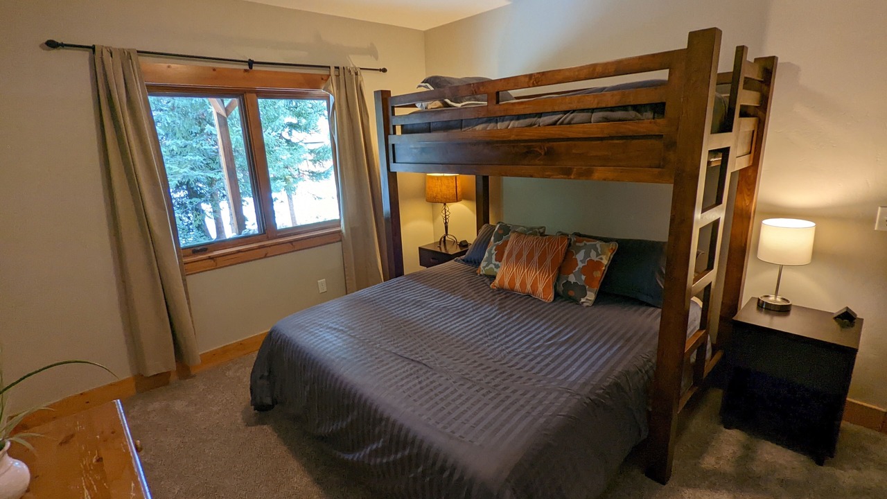 Photo of Bedroom in Warrior's Mark
