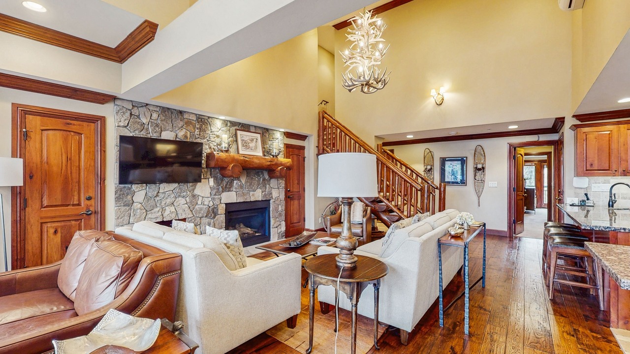Photo of Livingroom in Vail