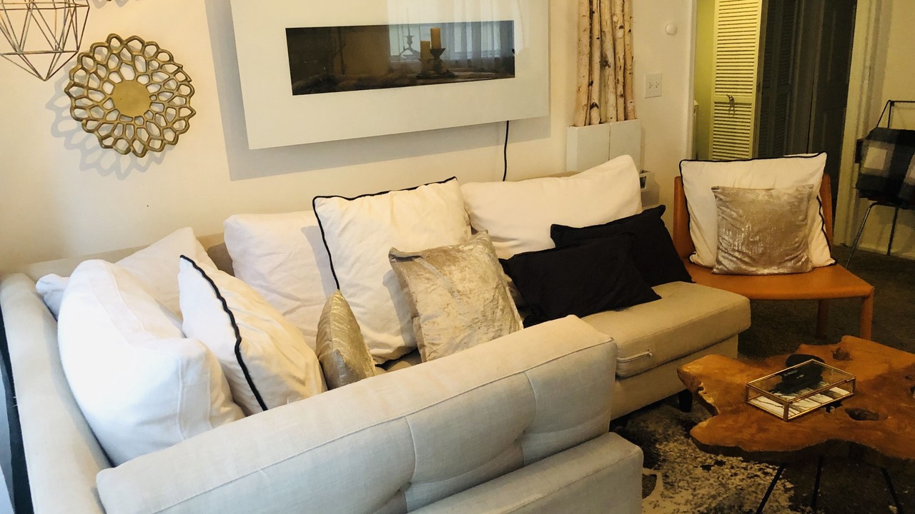 Photo of Livingroom in Cherry Creek