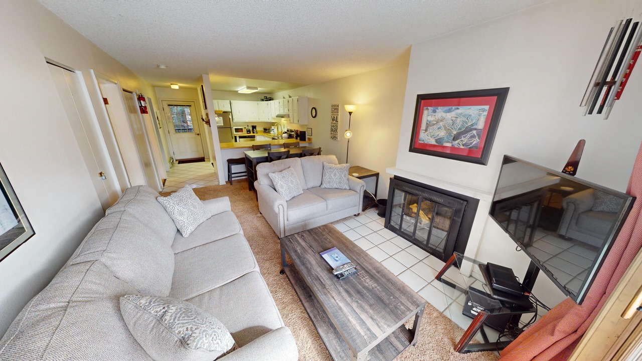 Photo of Livingroom in Mountain House