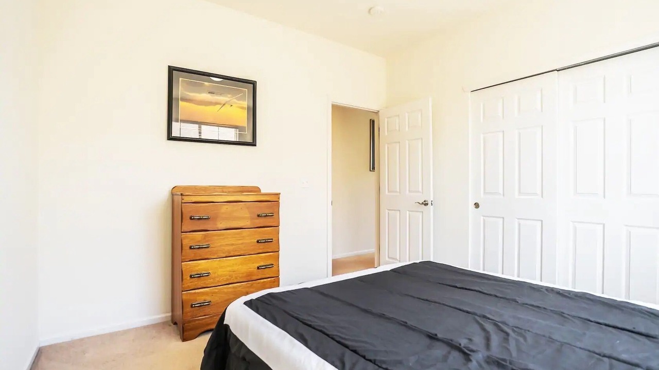 Photo of Bedroom in North Central Westminster