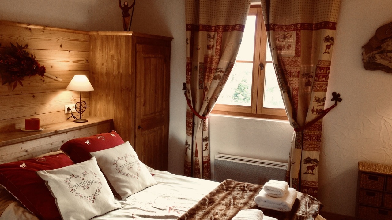 Photo of Bedroom in Les Allues