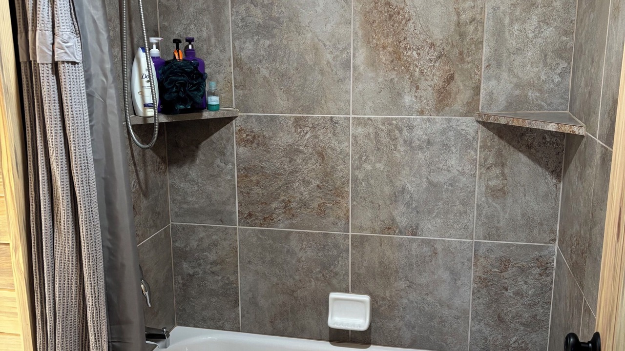 Photo of Bathroom in Blanding