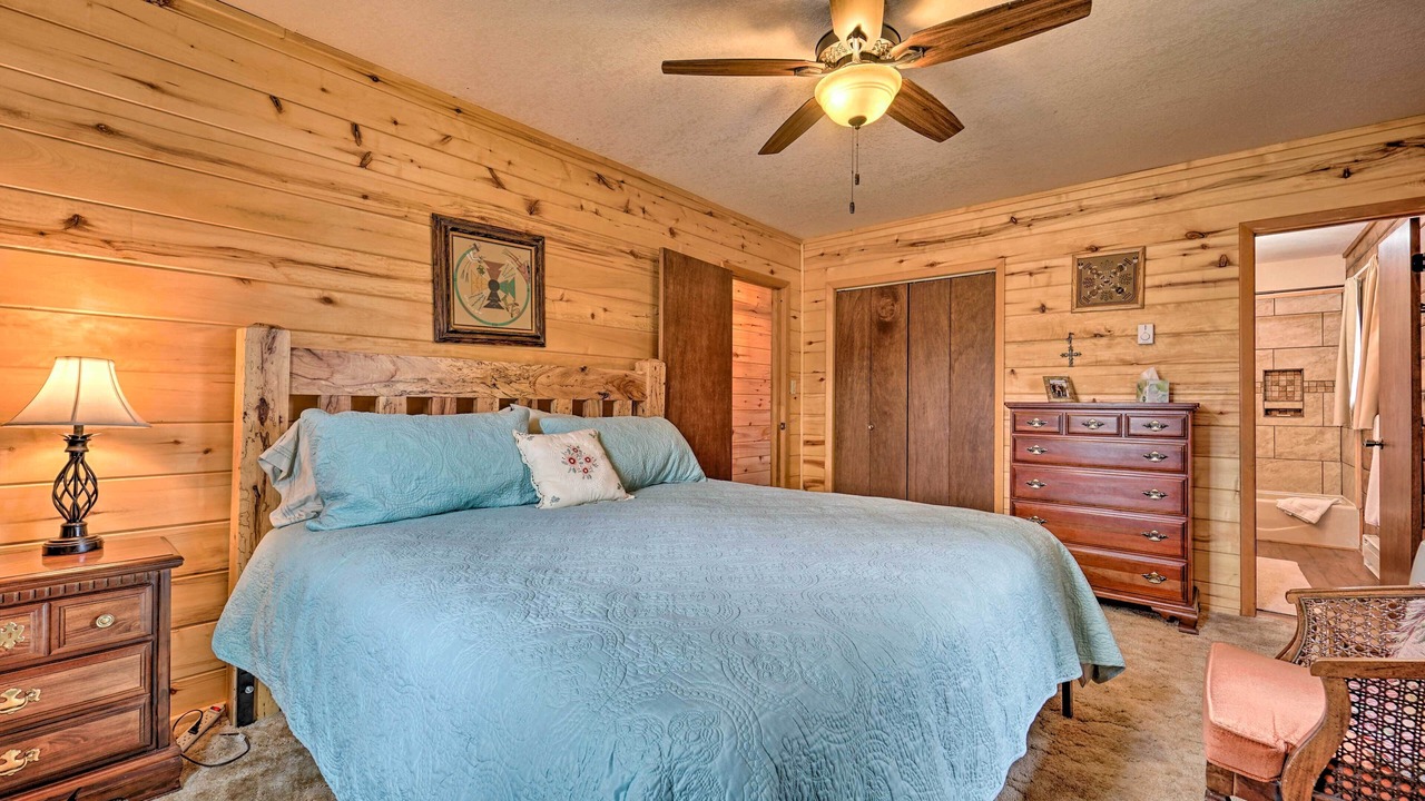 Photo of Bedroom in Mancos