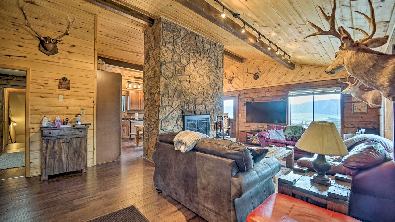 Photo of Livingroom in Mancos
