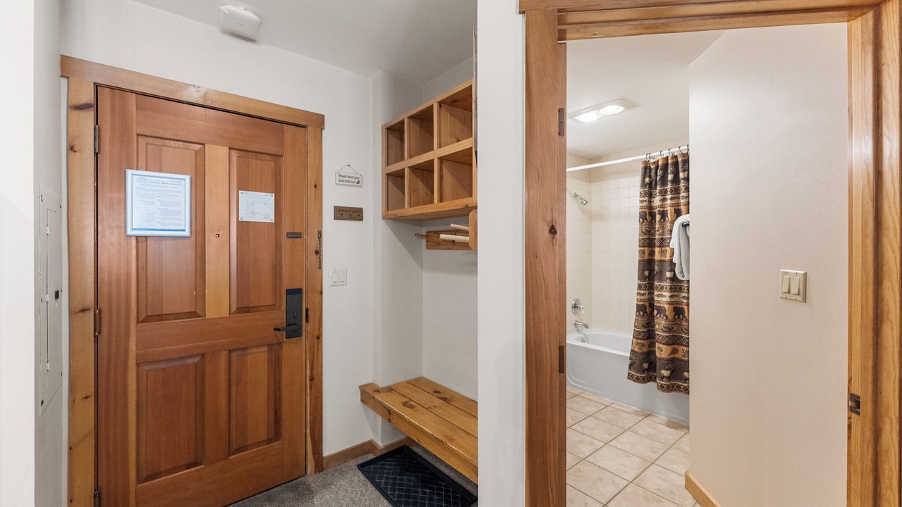 Photo of Bathroom in River Run