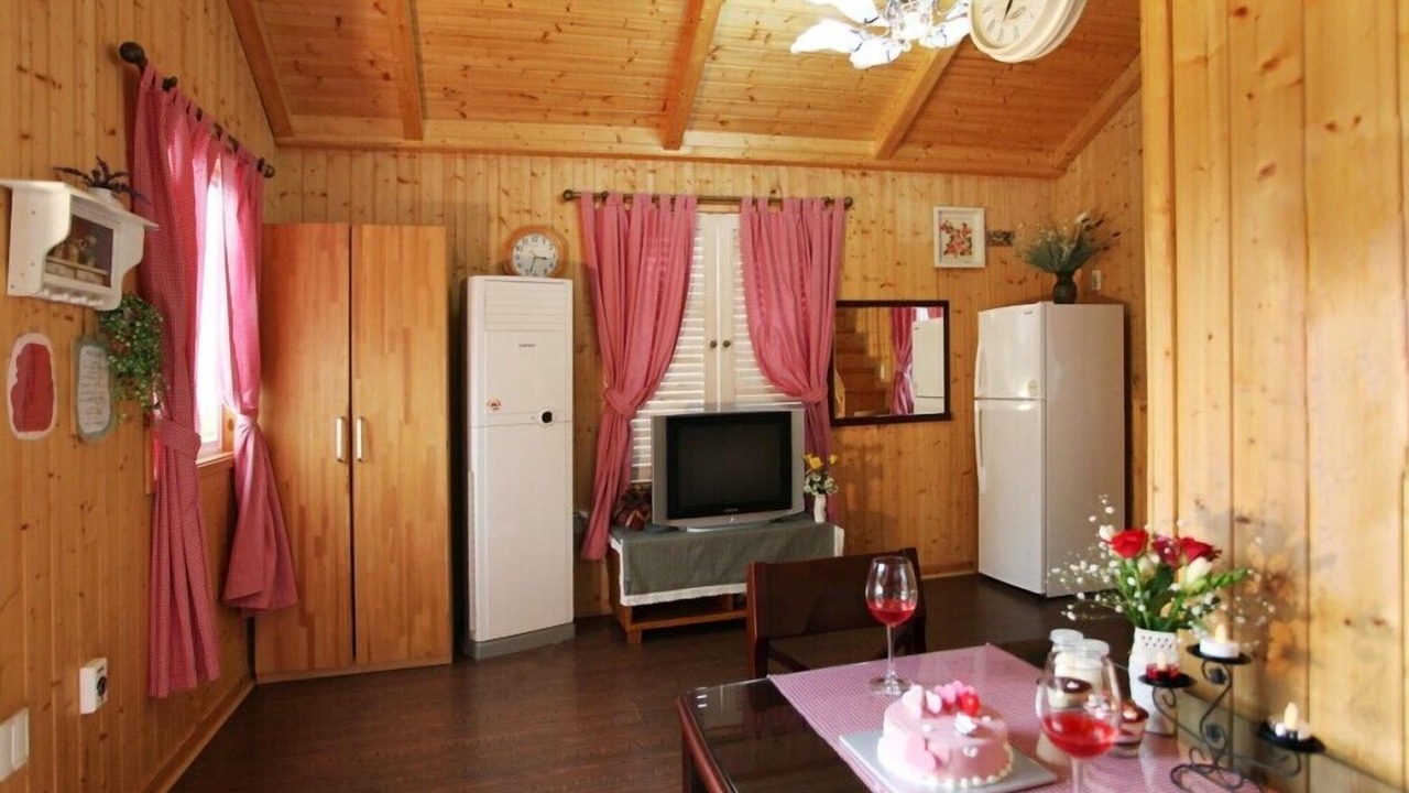 Photo of Bedroom in Sang
