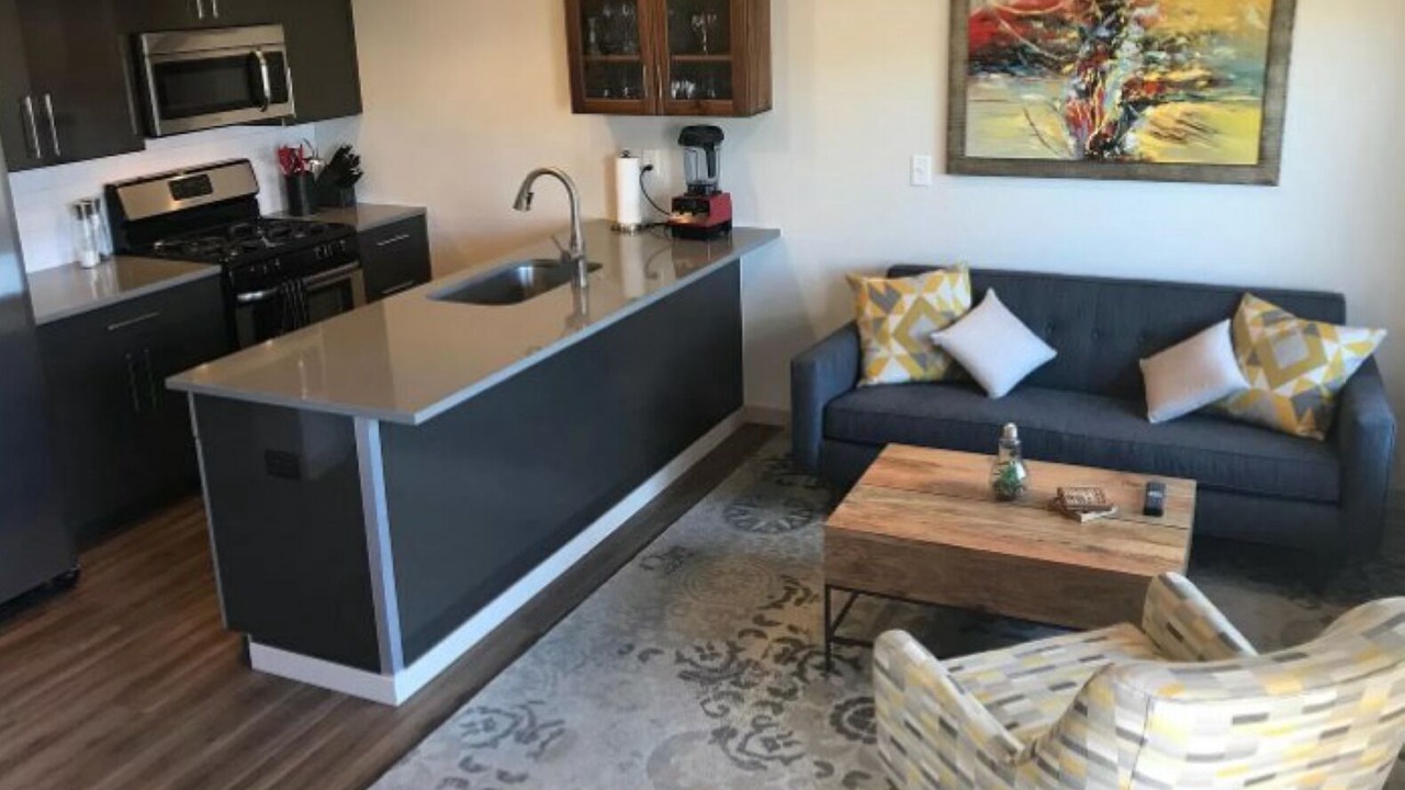 Photo of Livingroom in Central Boulder