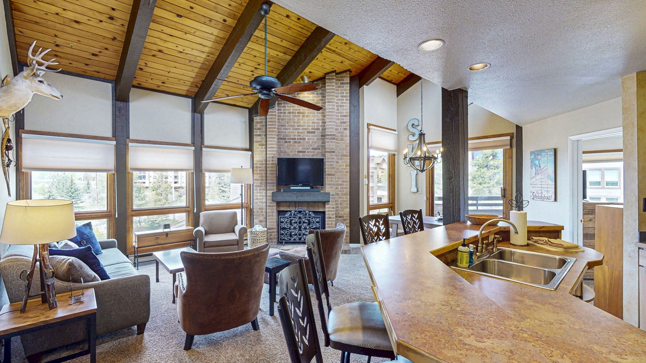 Photo of Livingroom in Steamboat Springs