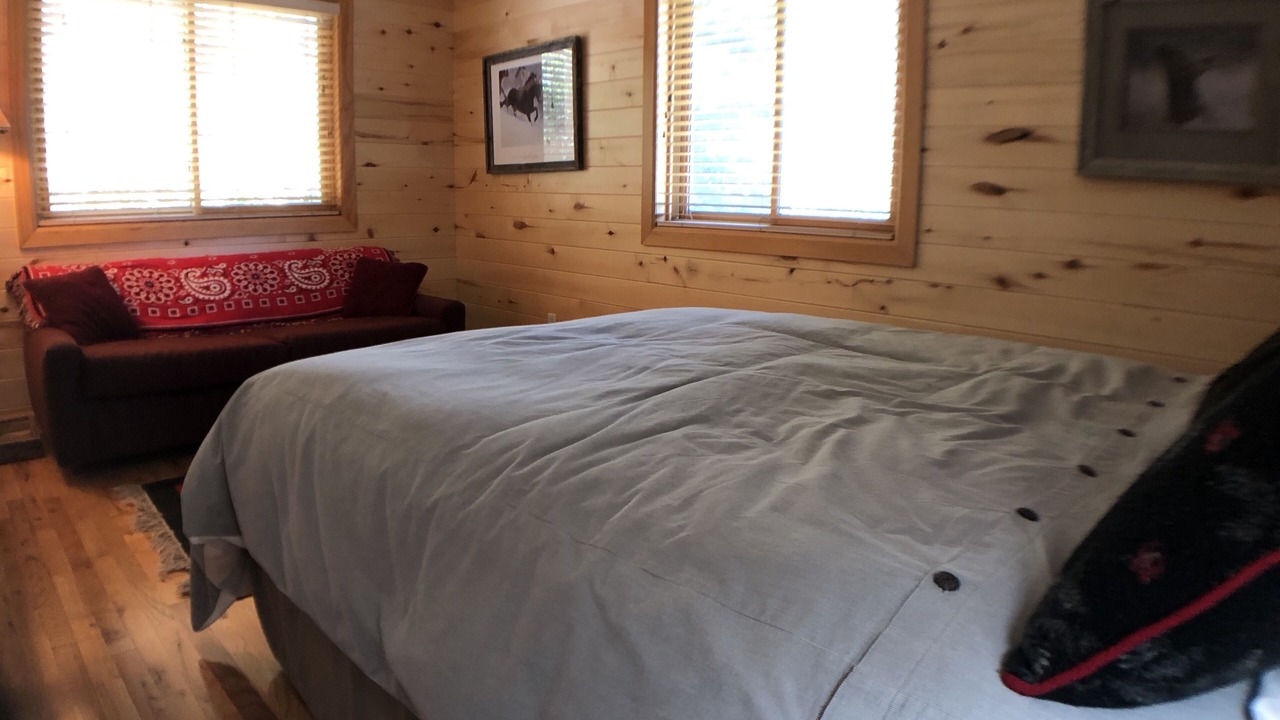 Photo of Bedroom in Meeker