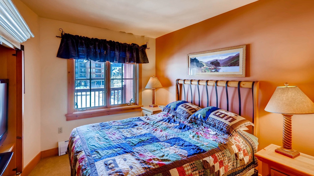 Photo of Bedroom in River Run