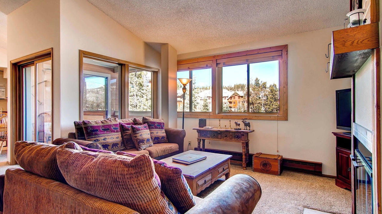 Photo of Livingroom in Historic District