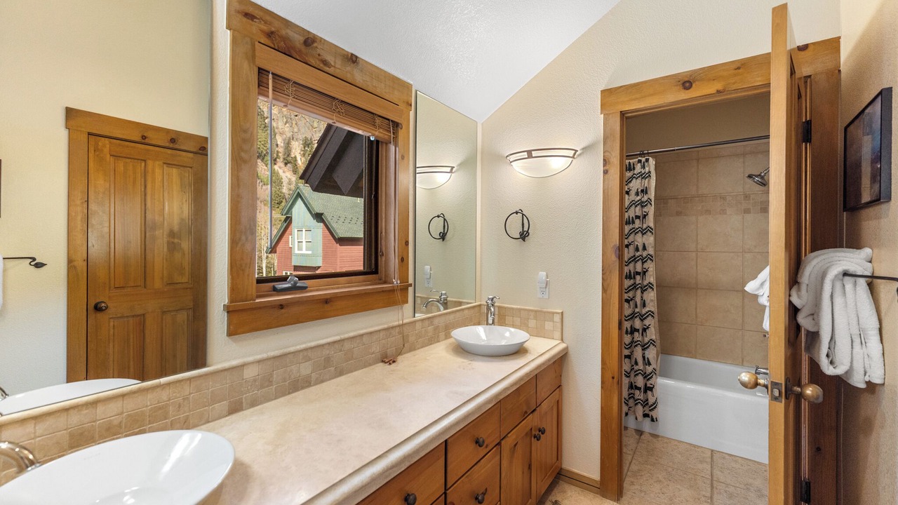 Photo of Bathroom in Keystone