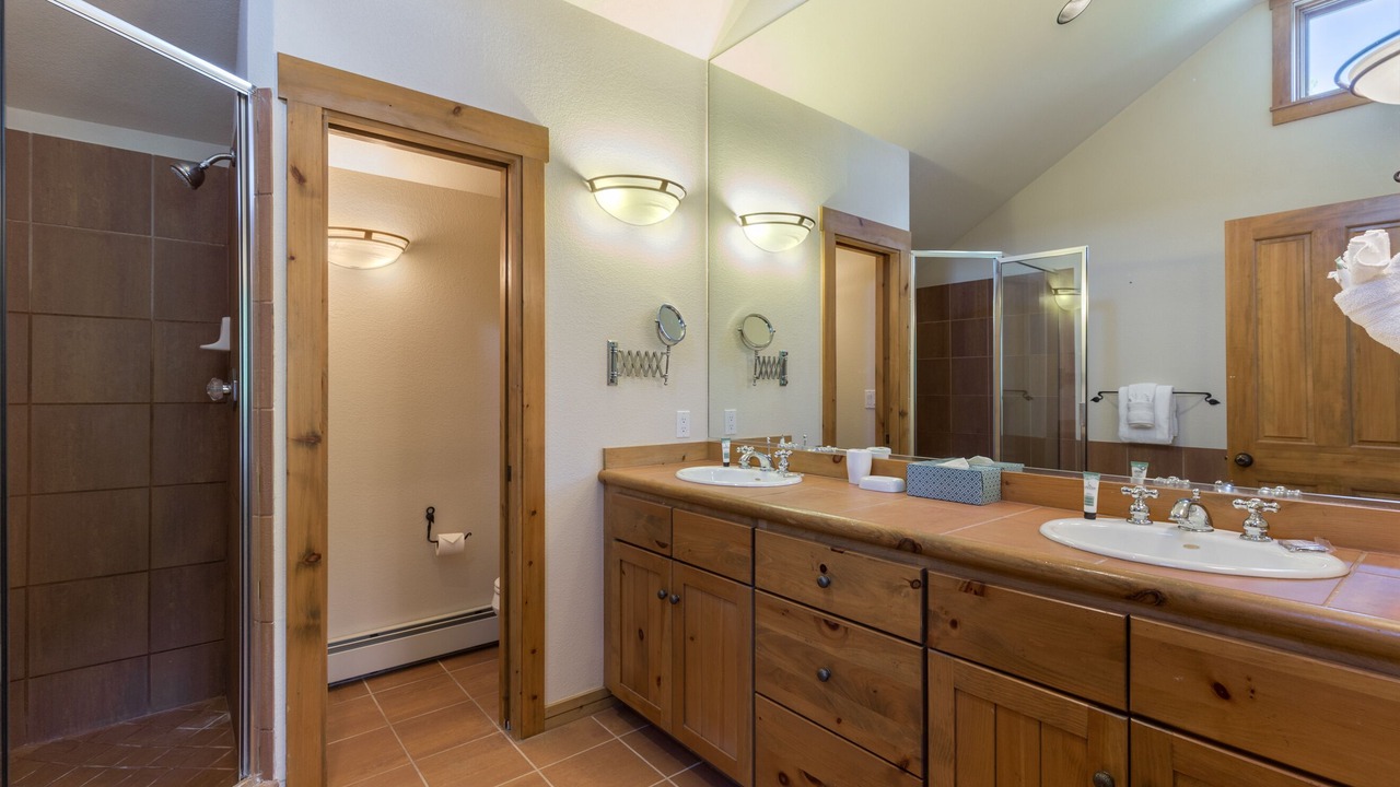 Photo of Bathroom in Keystone