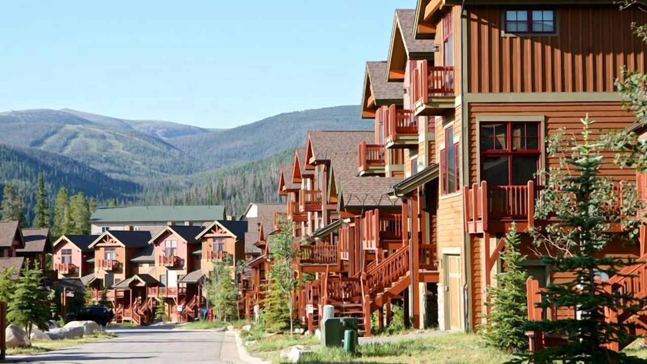 Photo of Others in Bear Crossing