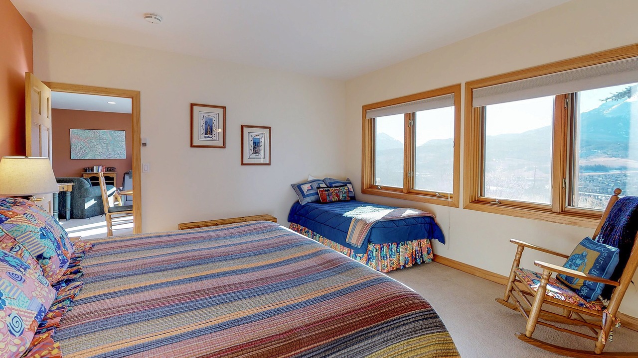 Photo of Bedroom in Hamilton Creek
