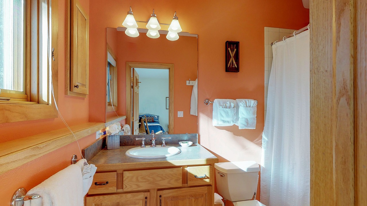 Photo of Bathroom in Hamilton Creek