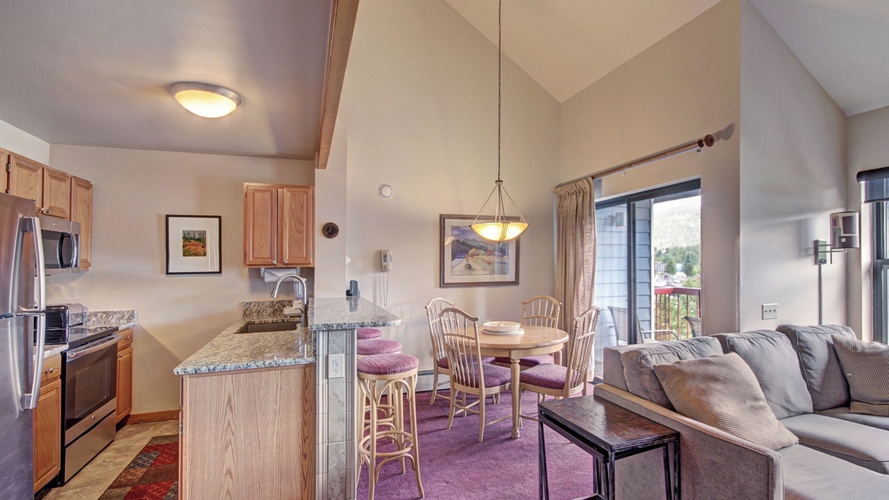 Photo of Livingroom in Historic District