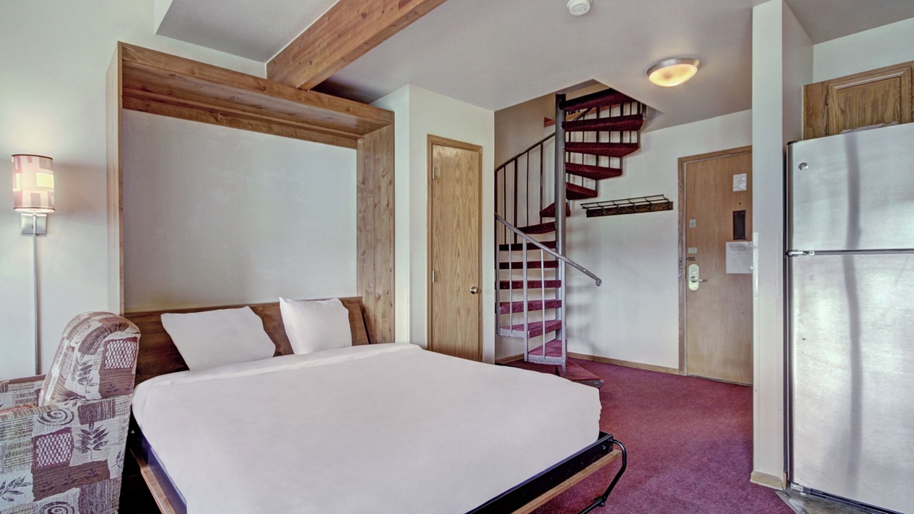Photo of Bedroom in Historic District