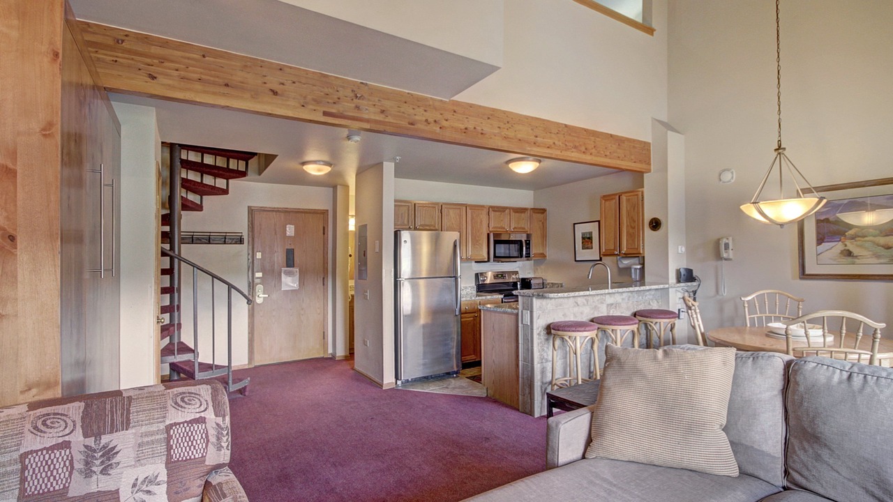 Photo of Livingroom in Historic District