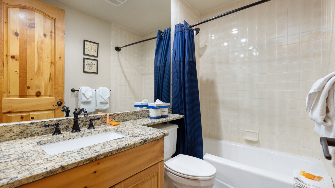 Photo of Bathroom in Mountain House
