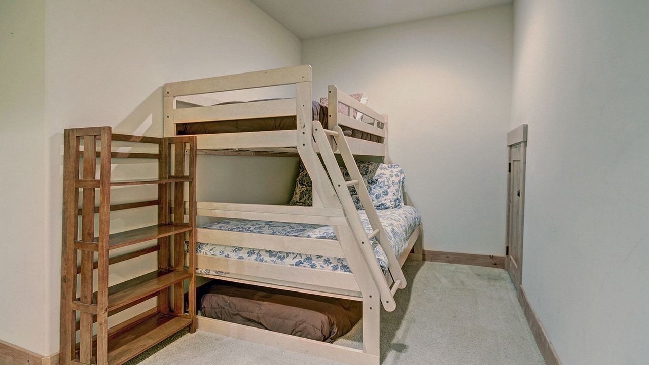 Photo of Bedroom in Keystone
