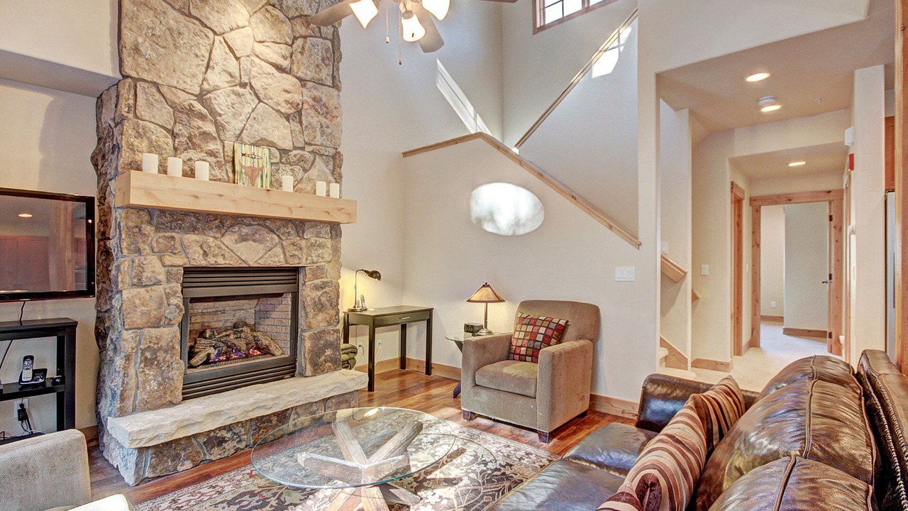 Photo of Livingroom in Keystone