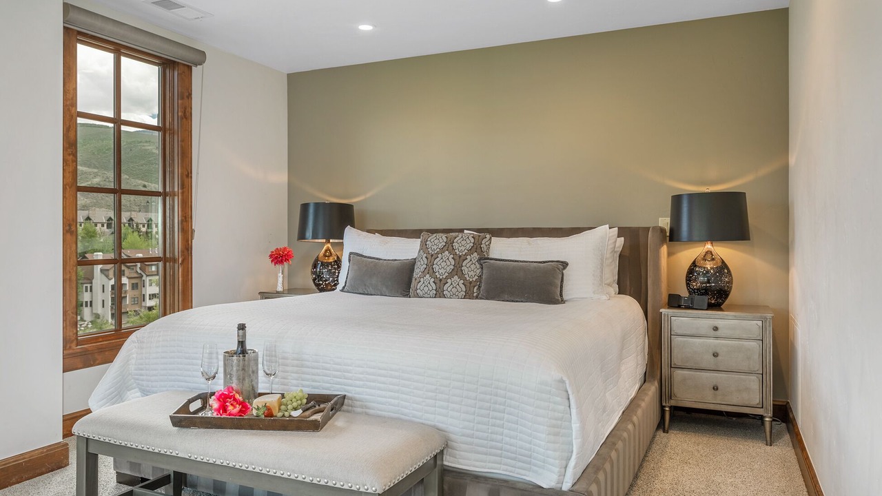 Photo of Bedroom in Avon