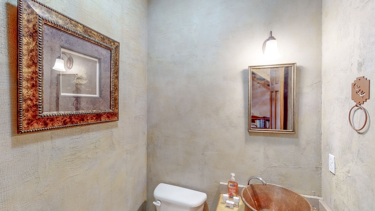 Photo of Bathroom in Coyote Run
