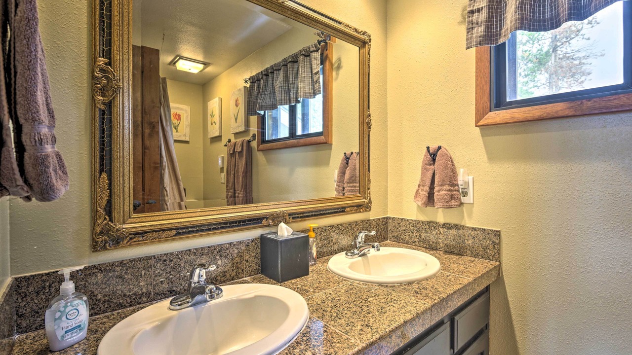 Photo of Bathroom in Fraser
