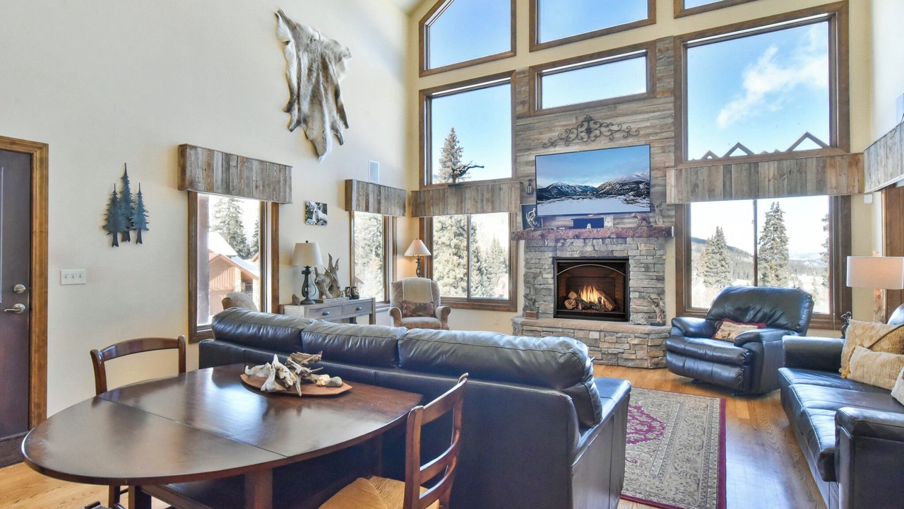Photo of Livingroom in Blue River