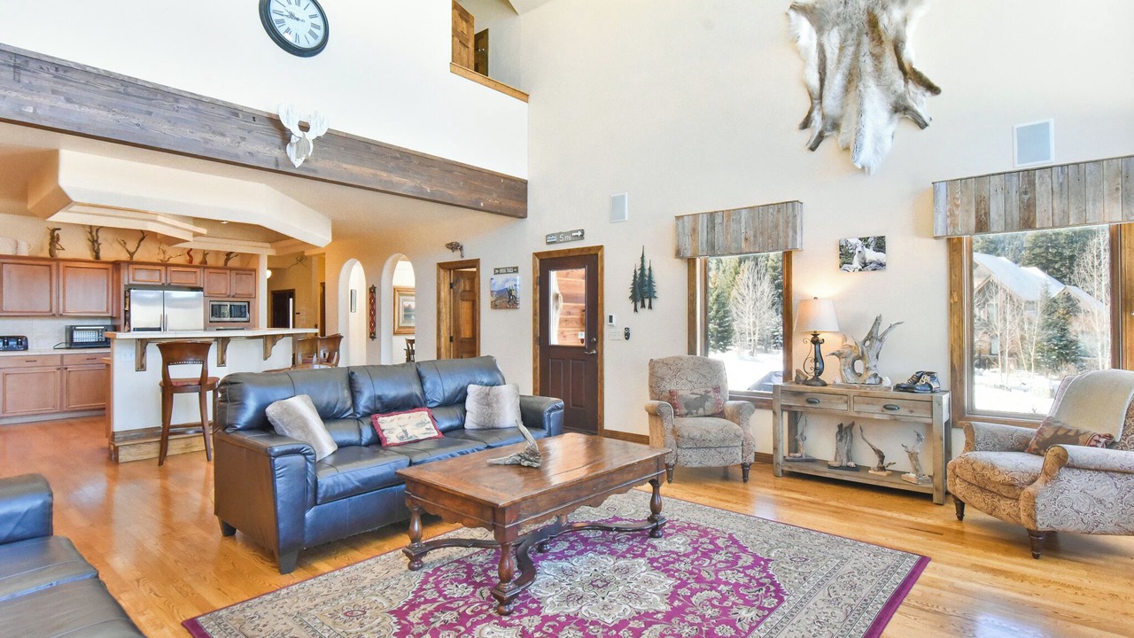 Photo of Livingroom in Blue River