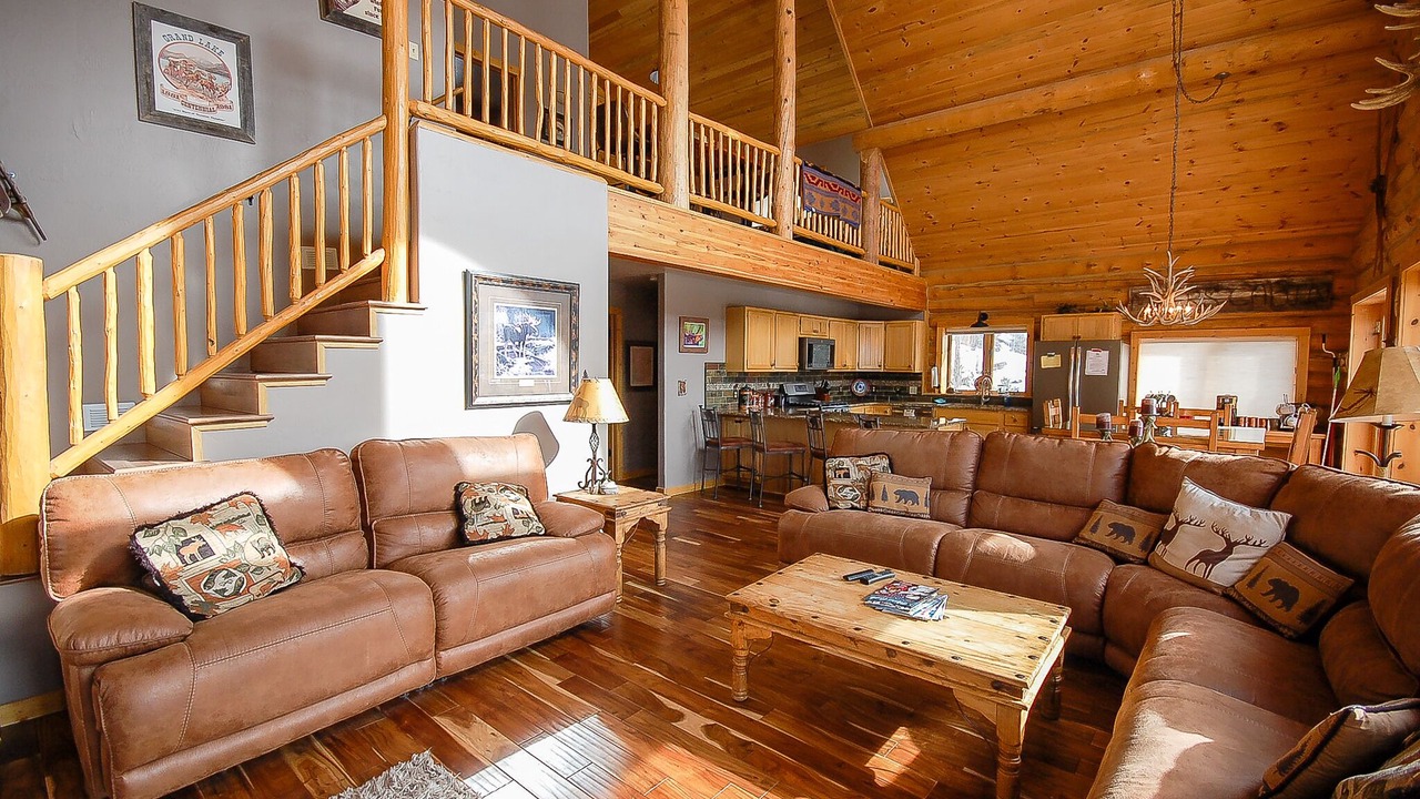 Photo of Livingroom in Grand Lake