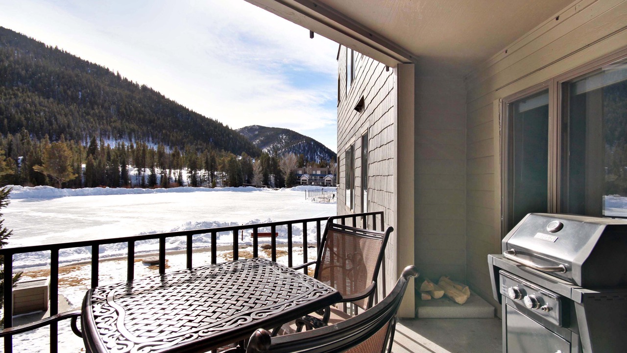 Photo of Outdoor in Lakeside Village