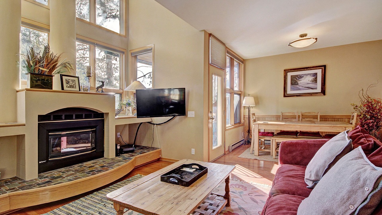 Photo of Livingroom in Keystone