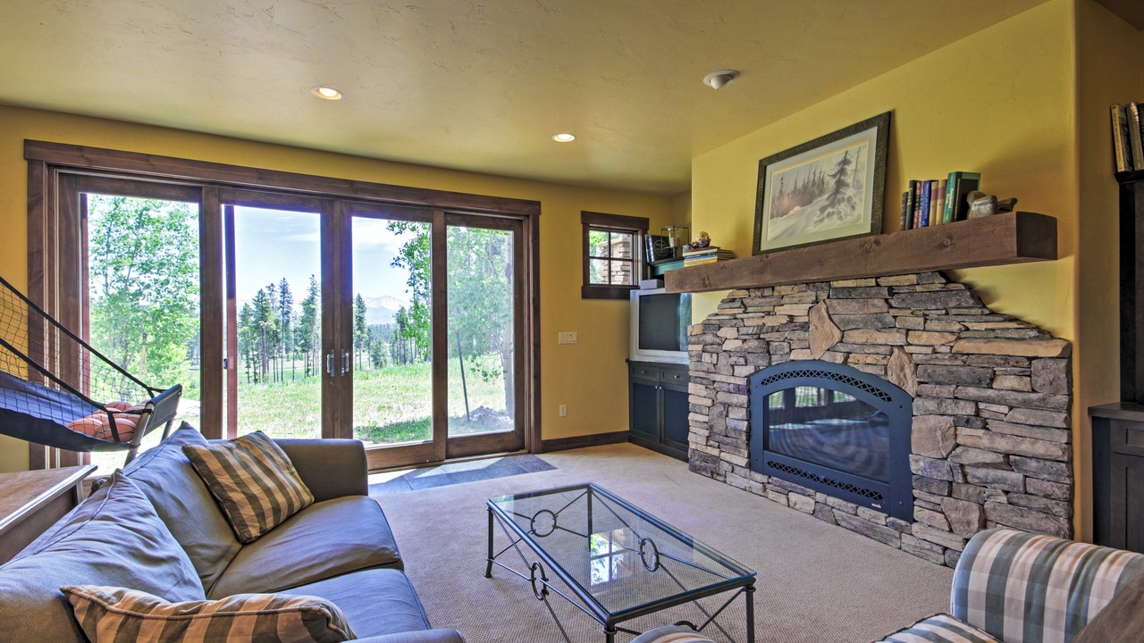 Photo of Livingroom in Granby