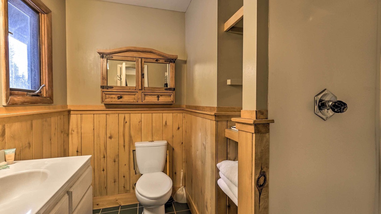 Photo of Bathroom in Baldy Mountain