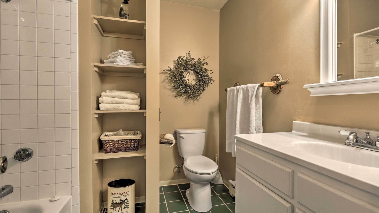 Photo of Bathroom in Baldy Mountain