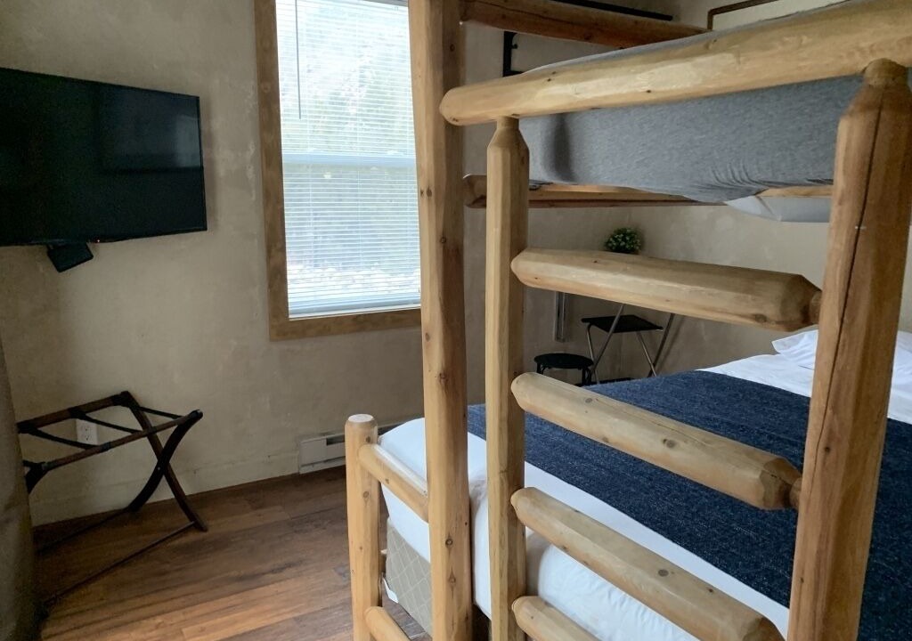 Photo of Bedroom in Idaho Springs