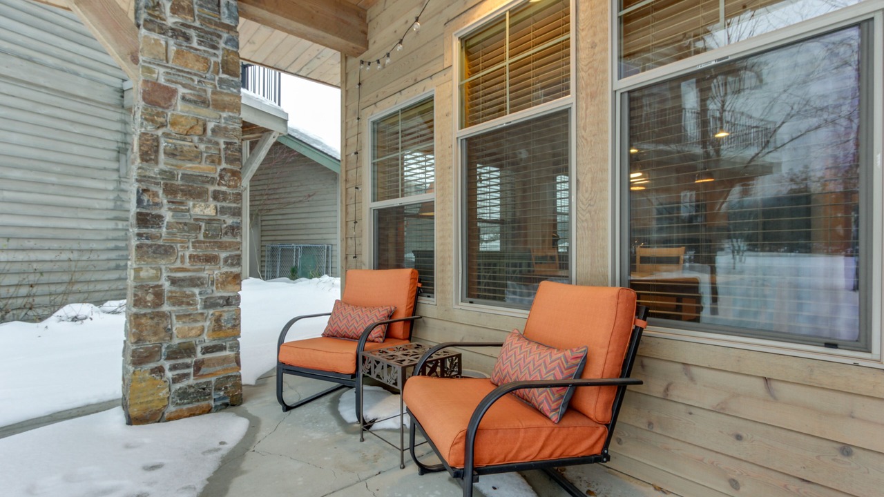 Photo of Patio Balcony in Dover Bay