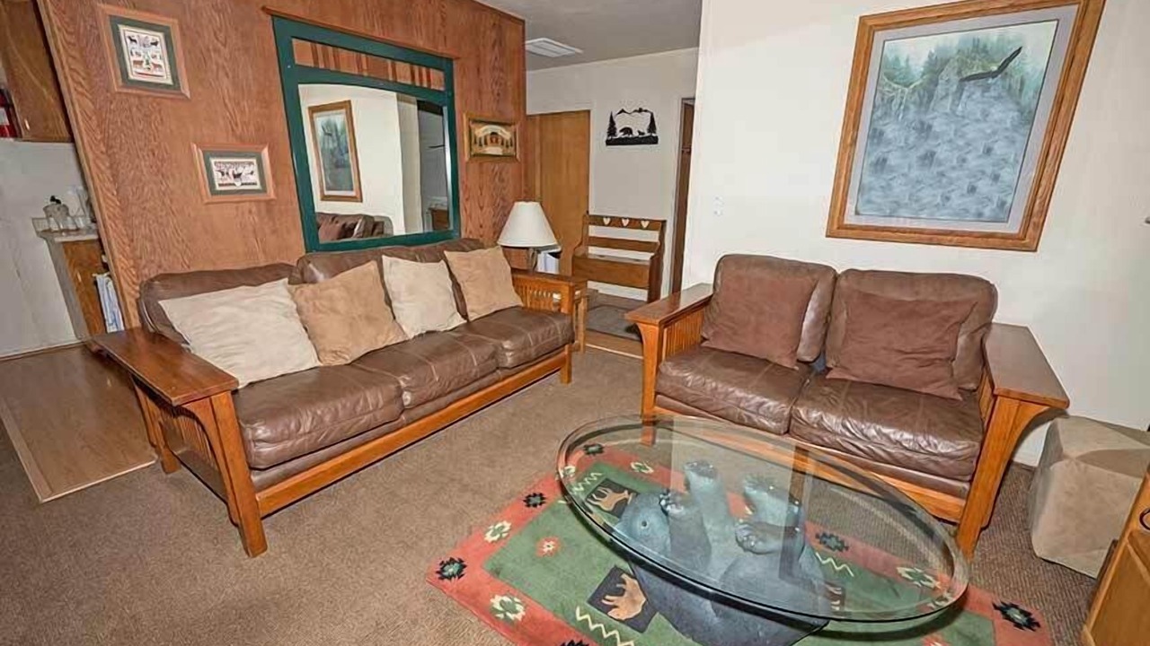 Photo of Livingroom in Tahoe Keys