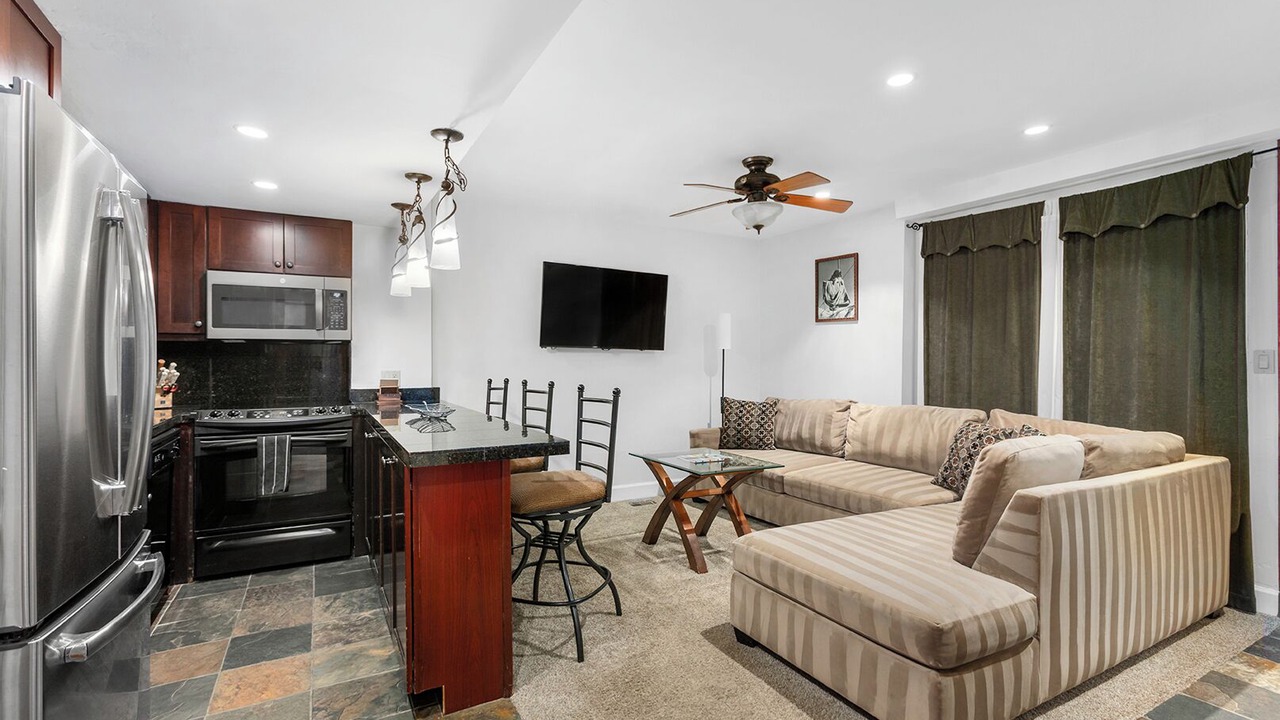 Photo of Livingroom in Aspen