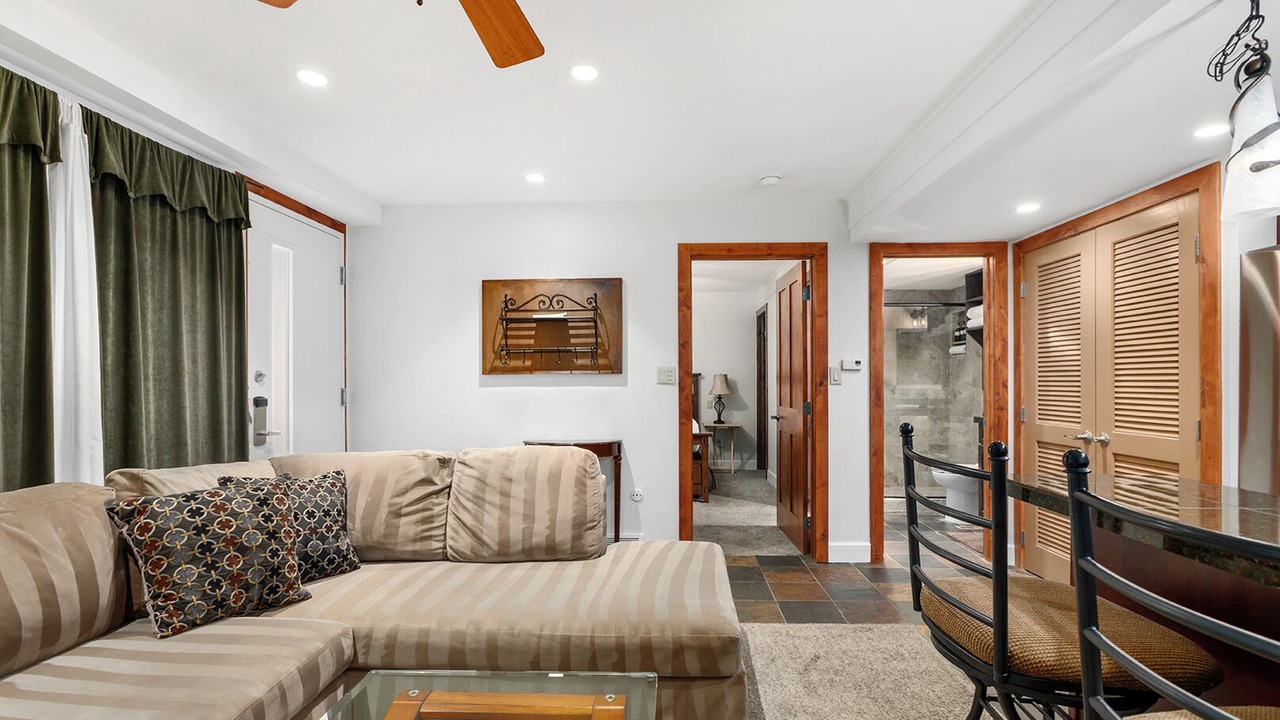 Photo of Livingroom in Aspen